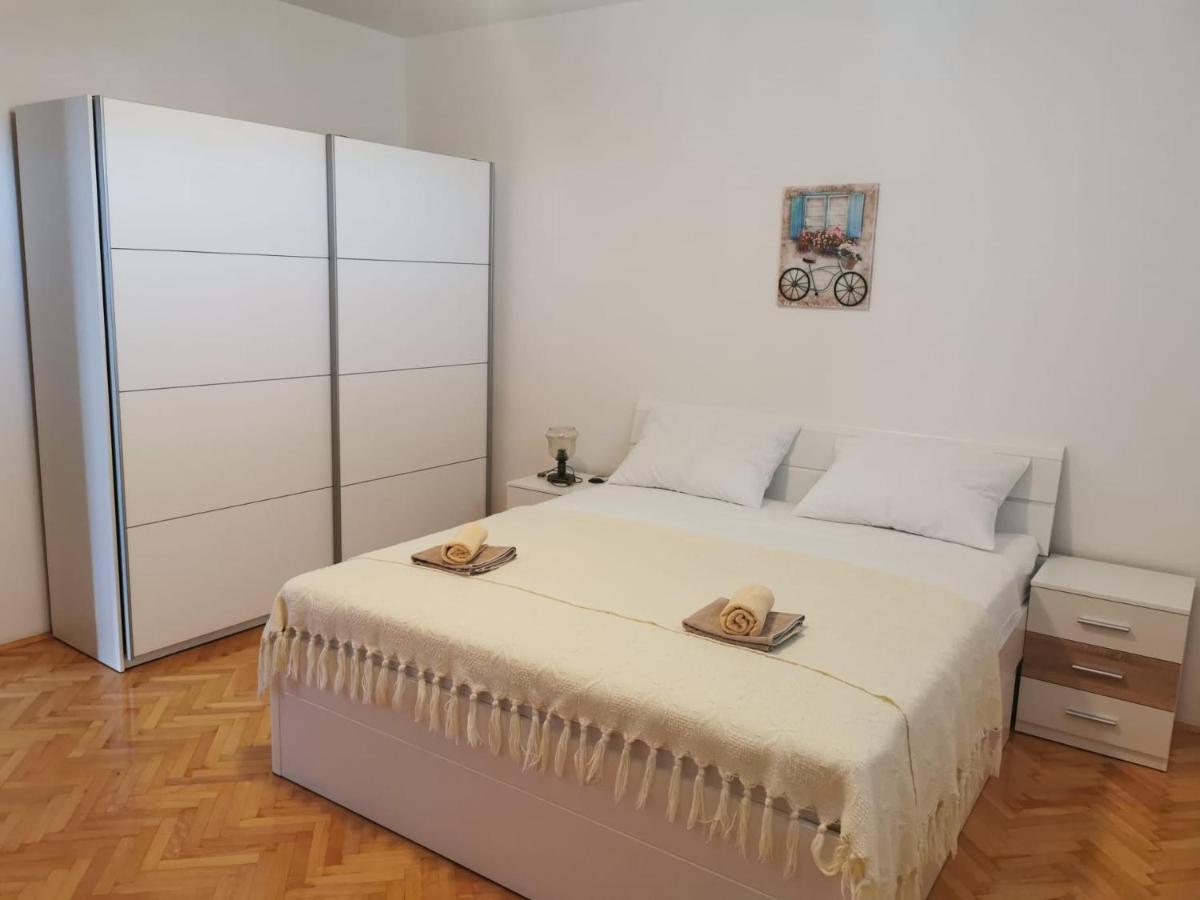 פובליאנה Apartments Sanja מראה חיצוני תמונה