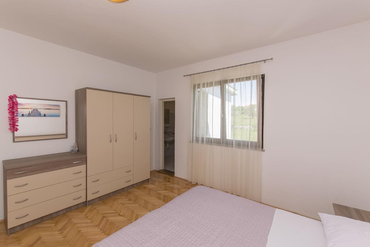 פובליאנה Apartments Sanja מראה חיצוני תמונה